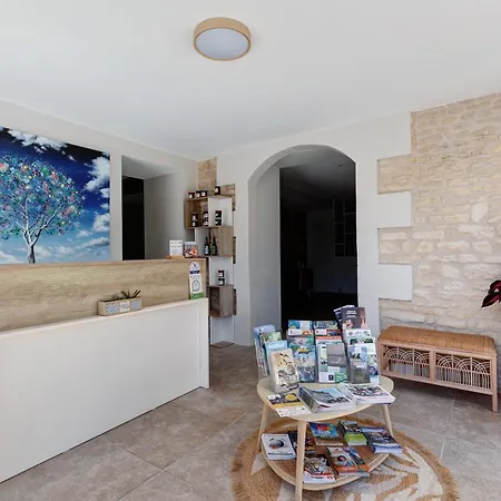 D'hote Familiale Bed and breakfast 3*