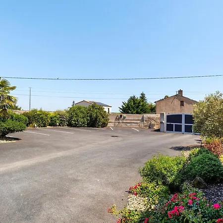 D'hote Familiale Bed and breakfast